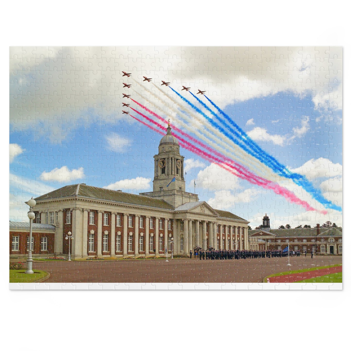 Puzzle : Les flèches rouges volent au-dessus de la RAF Cranwell