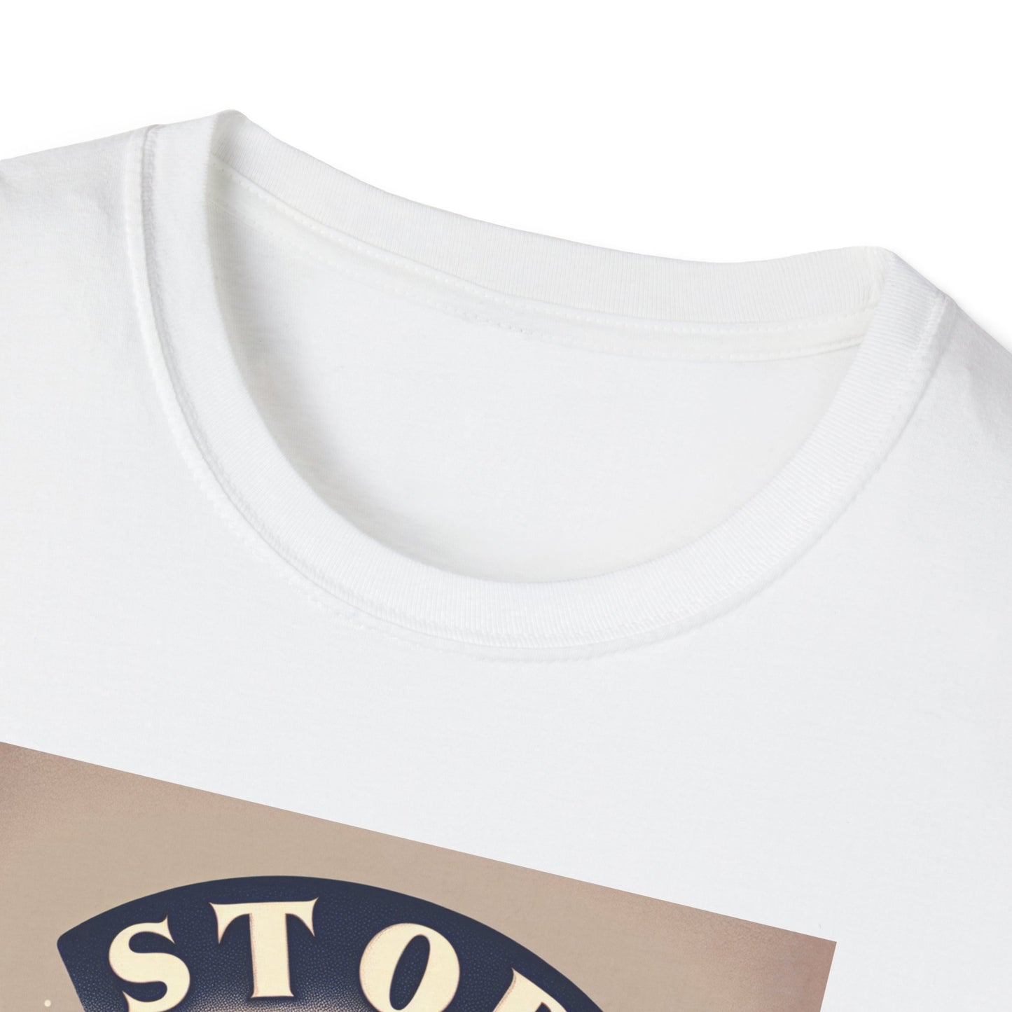 Stop! I Want a Brew T-Shirt – Lustiges Tee- und Kaffeeliebhaber-T-Shirt – Unisex Softstyle T-Shirt